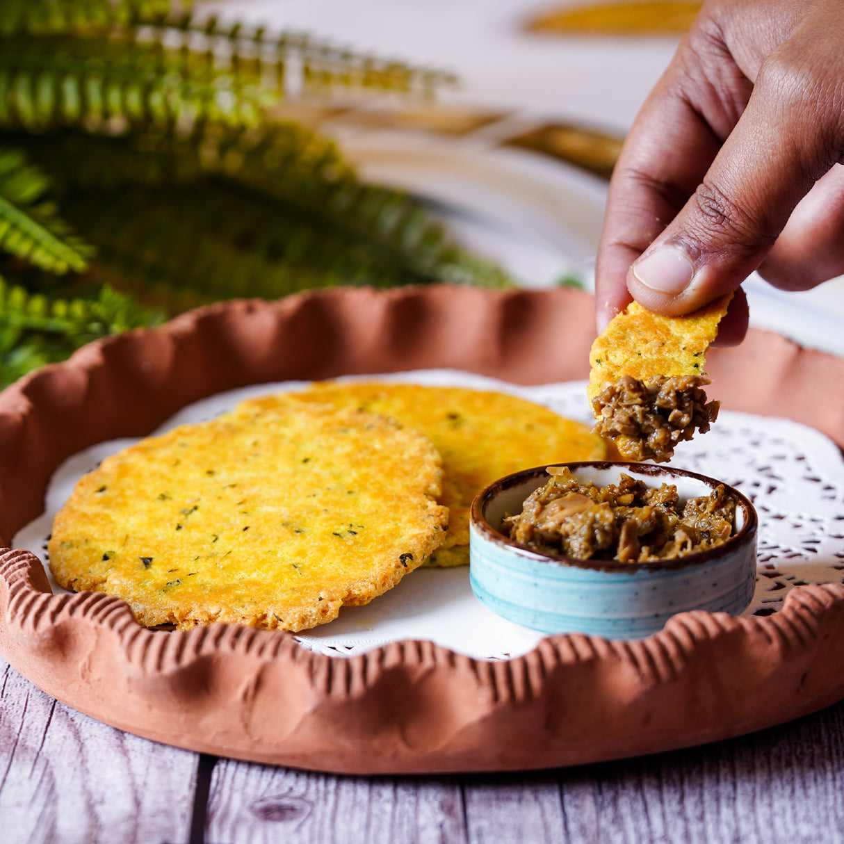 Urban Platter Baked Methi Bhakri, 200g (Wheat Free, Traditional Gujarati Snack)