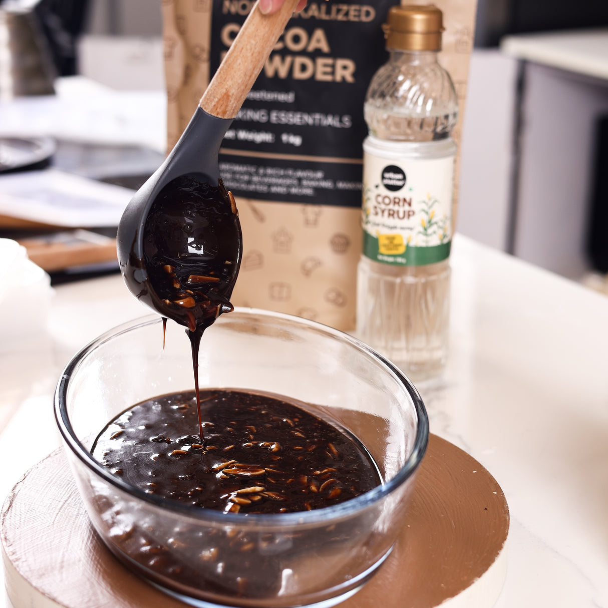 Urban Platter Natural Unsweetened Non Alkalized Cocoa Powder, 1Kg