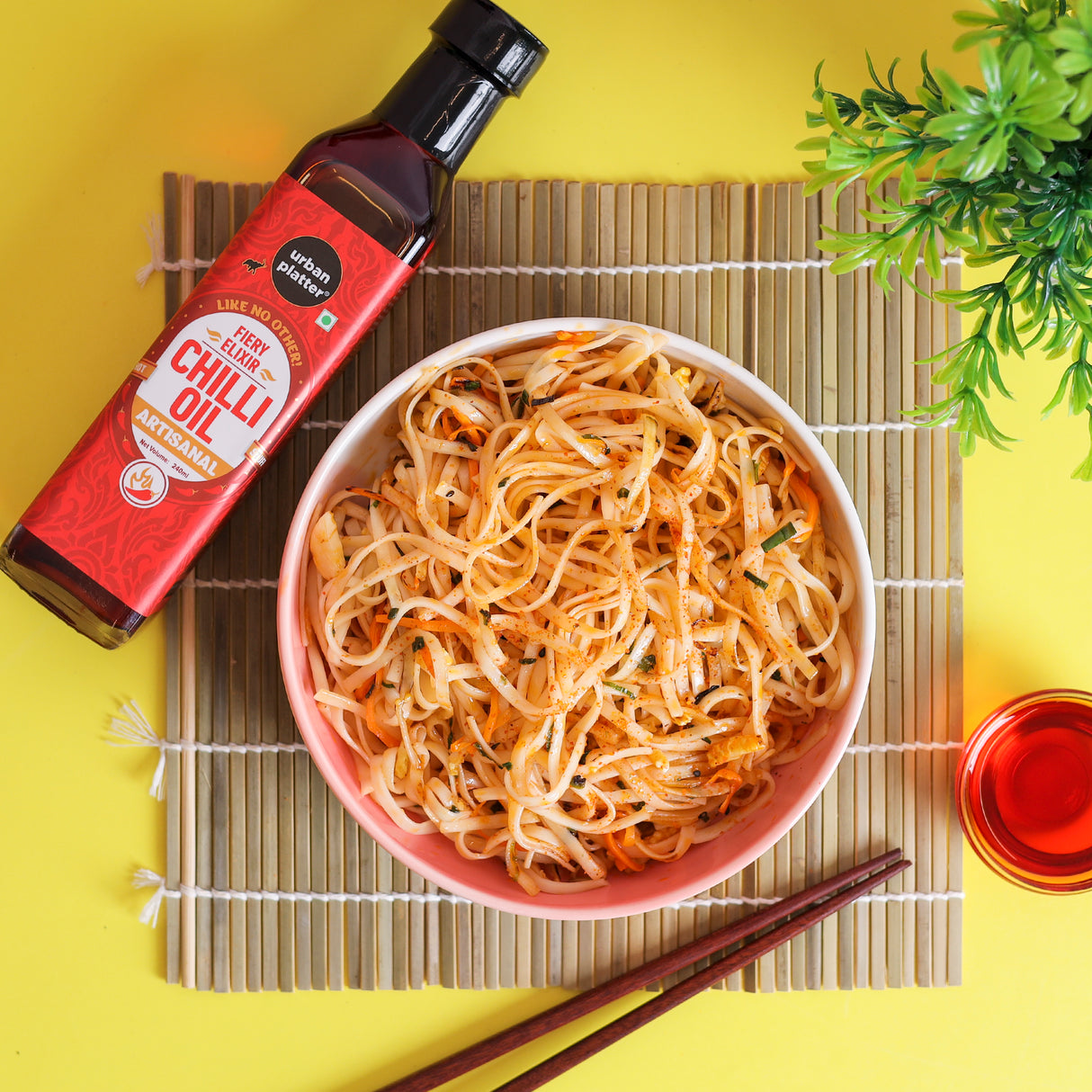 Chilli Oil, 240ml (Condiment, Hot and Spicy, Peppers and Spices Infused Oil, Add to pastas, pizzas, salads, soups)