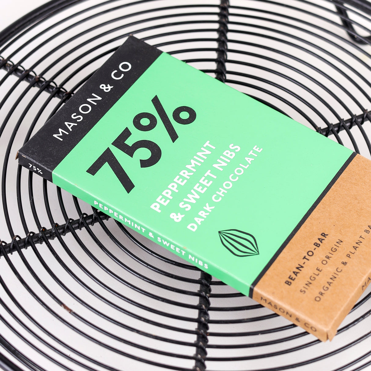 Mason & Co. 75% Dark Chocolate with Peppermint & Sweet Nibs, 60g