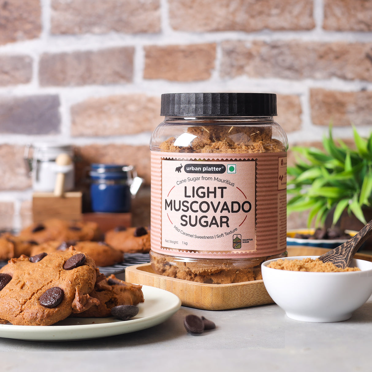Urban Platter Mauritian Light Muscovado Sugar, 1kg (Golden Hues & Gentle Molasses | Great for Bakes, Caramels & Sauces)