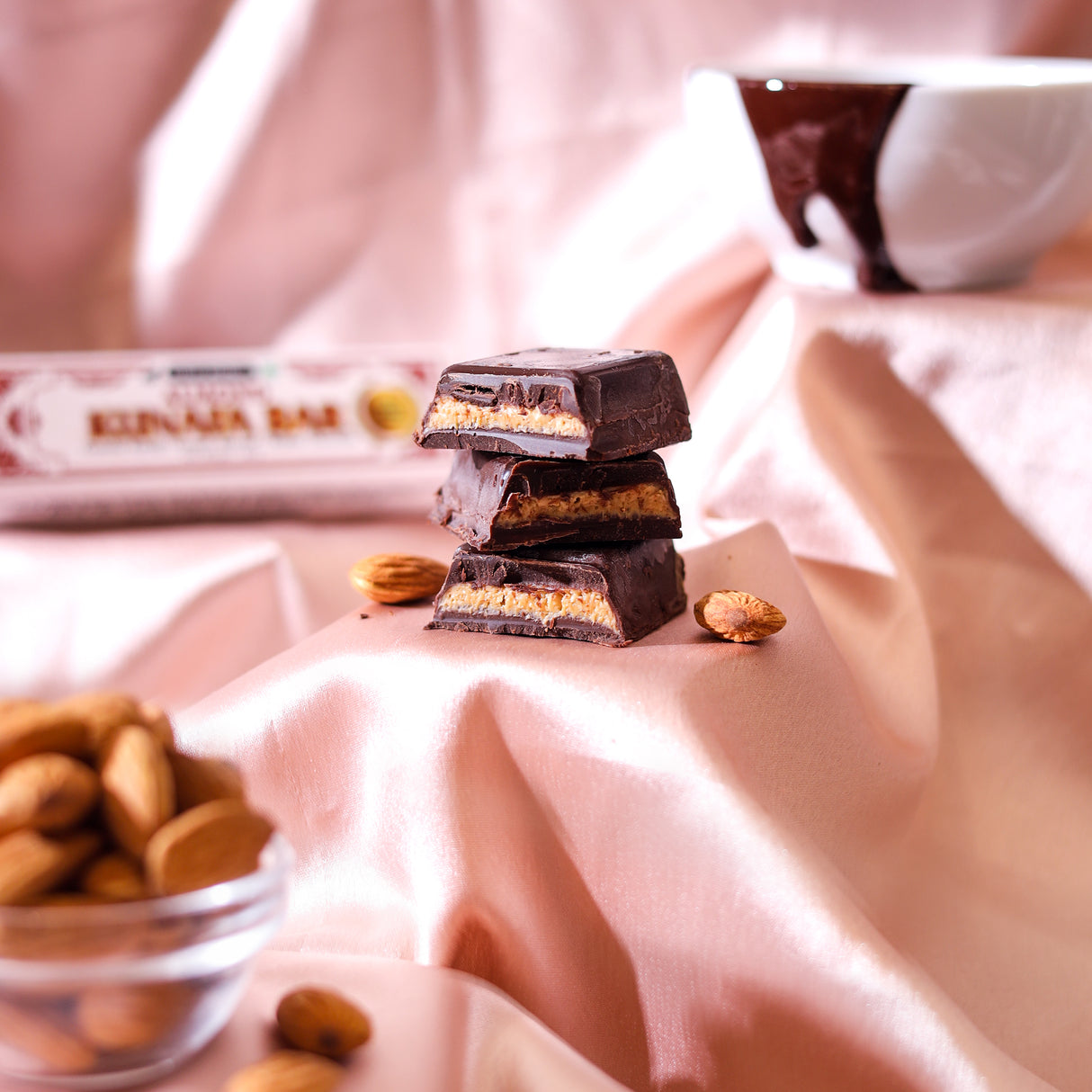 Urban Platter Amond Kunafa Bar, 50g (Middle Eastern Inspired Chocolate Bar Filled with Almond Butter & Kataifi, 58% Belgian Chocolate, Plant-Based)