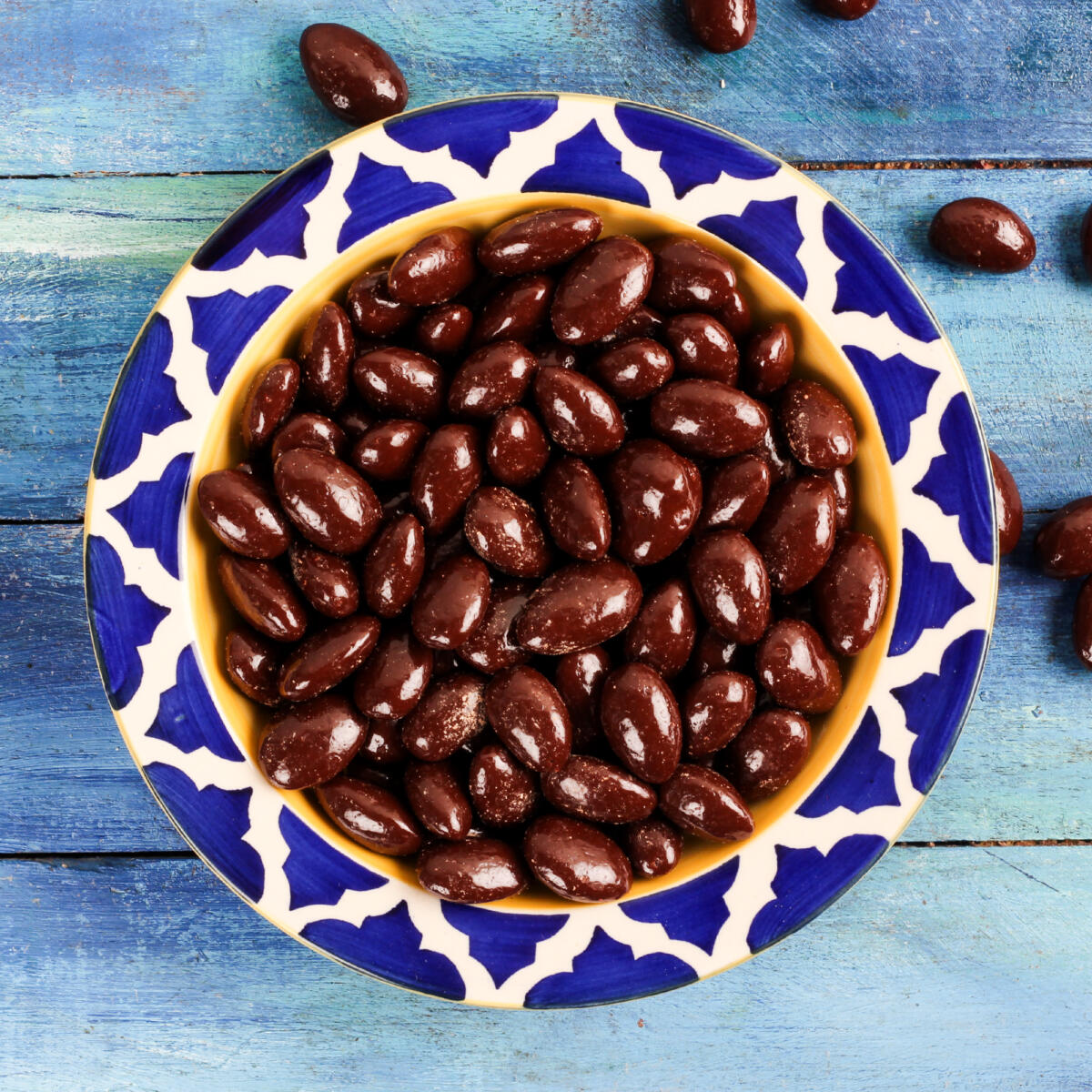 Urban Platter Dark Chocolate Coated California Almonds, 350g