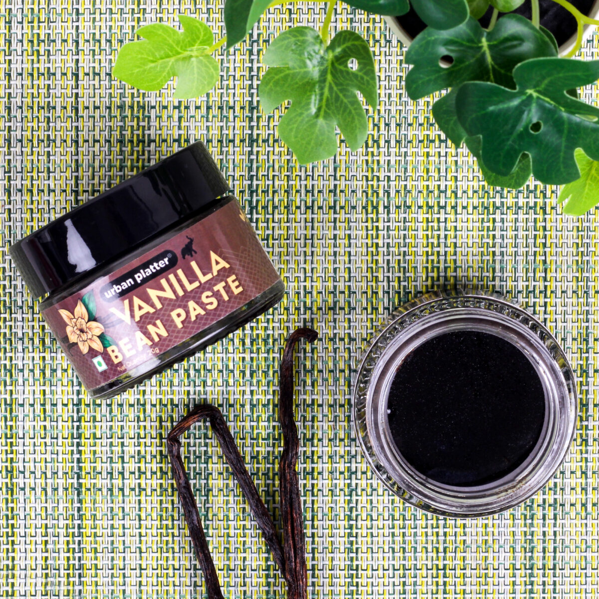 Urban Platter Pure Vanilla Bean Paste (with Vanilla Seeds), 20g