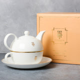 The House of Tea Pour Un, 1 Unit [Tea Pot with a lid, cup and saucer]