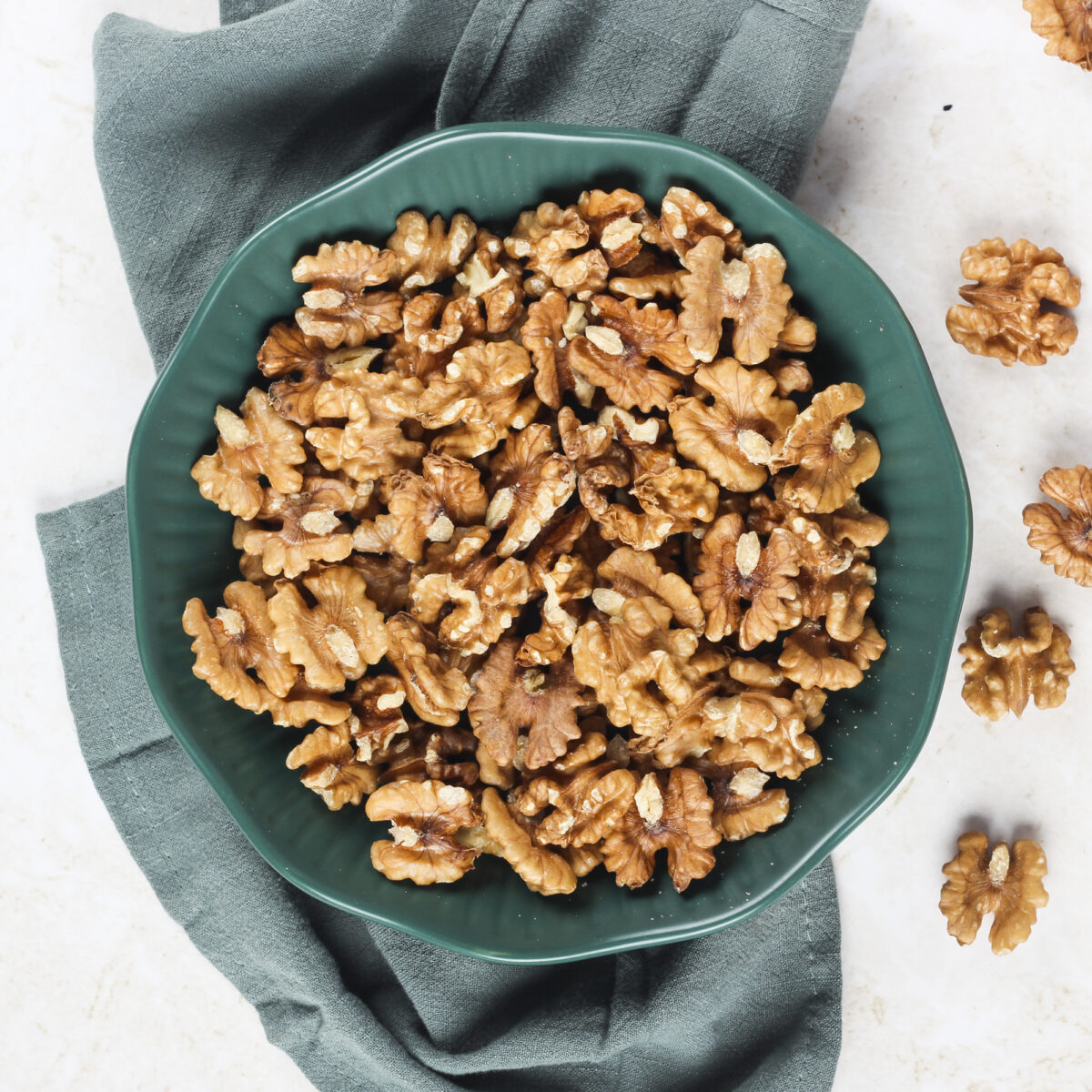 Urban Platter California Walnuts (Akhrot), 400g