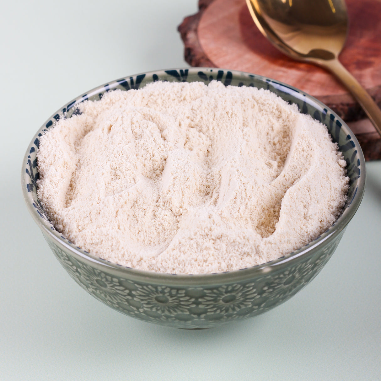 Urban Platter Vanilla Soya Milk Powder, 500g  [Plant-Based / Milk Alternative, Non-GMO & 25% Protein]