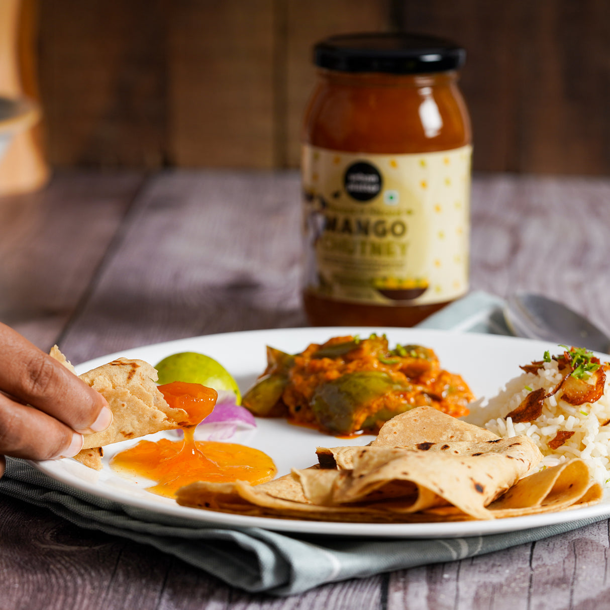 Urban Platter Sweet Mango Chutney, 450g (Ready to Eat | Sweet & Sour Chutney | Use as a dip, sauce, glazing agent or spread)
