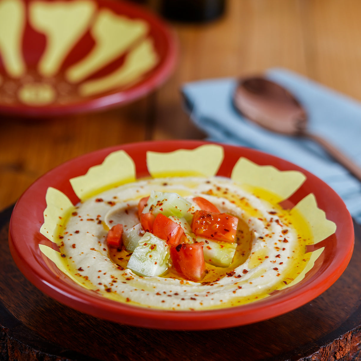 Urban Platter Mediterranean Hummus Plate, (Pack of 1) (Traditional Serving Bowl for Hummus, Baba Ganoush, Fava beans, Foul Medames, Tabouleh, Falafel, A staple for Middle Eastern Pantry)