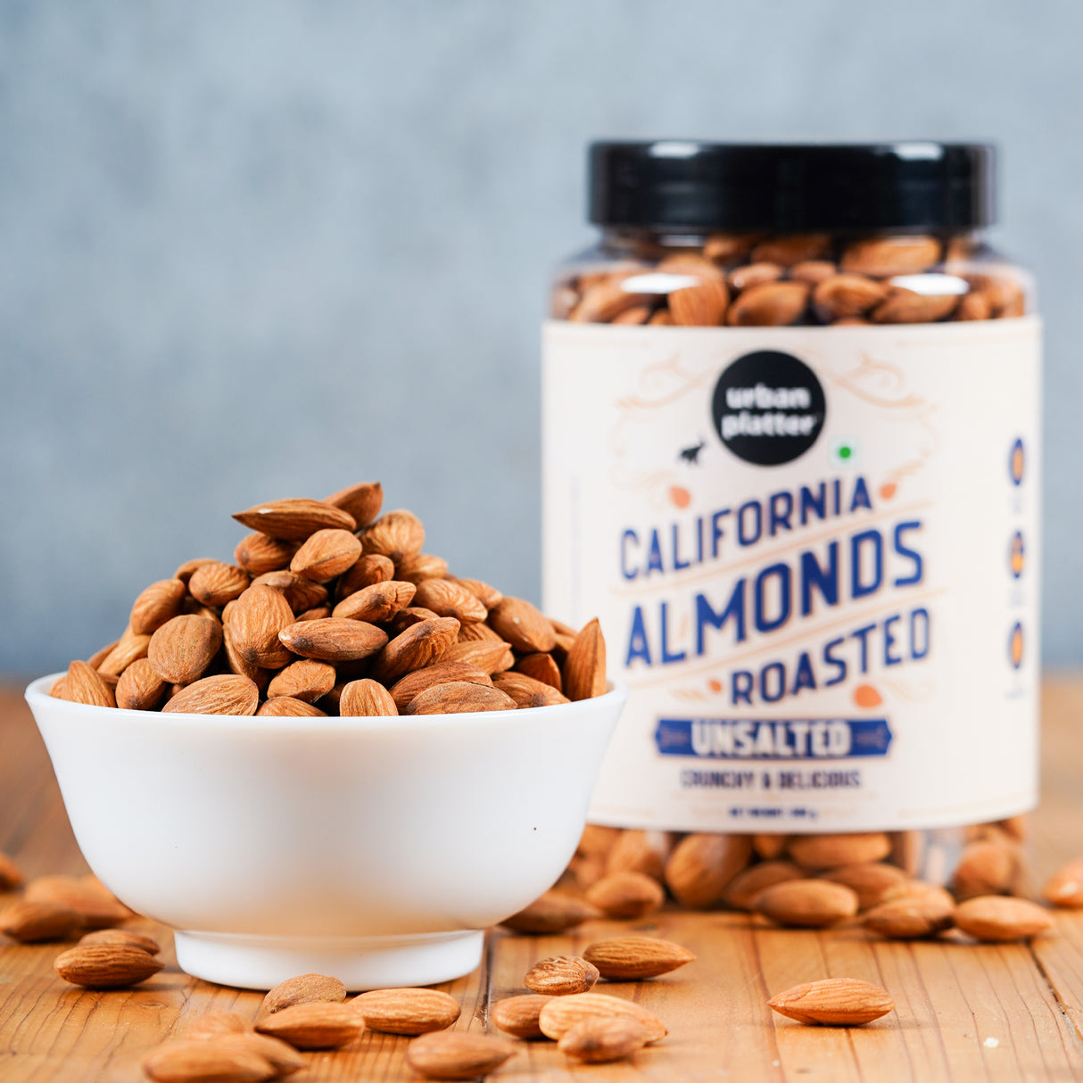 Urban Platter Roasted Unsalted California Almonds, 500g (Healthy Snack, Perfectly Roasted Almonds, Grade A, Badam)