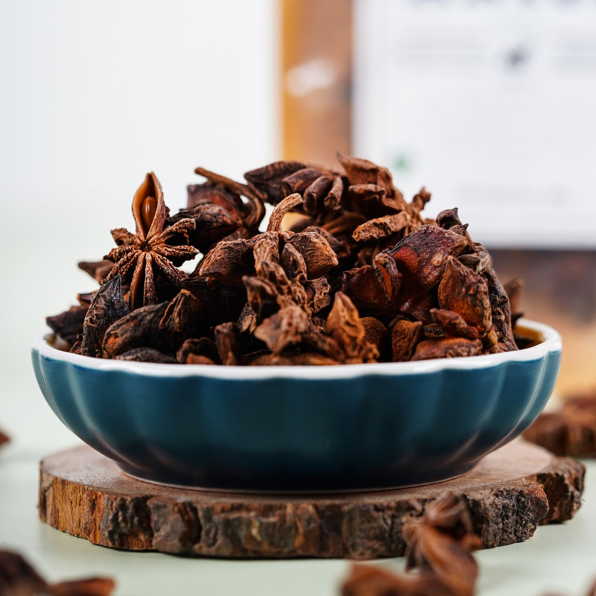 Urban Platter Asian Star Anise (Chakri Phool), 50g (Premium Quality, Highly Aromatic, Imported from Vietnam)