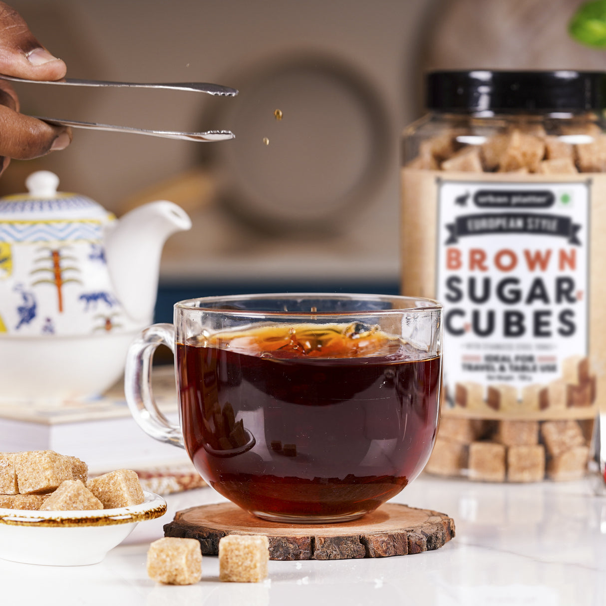 Urban Platter European Style Brown Sugar Cubes, 700g / 25oz [Half Teaspoon Sized Cubes, Rough Cut, Approx 200 Cubes]