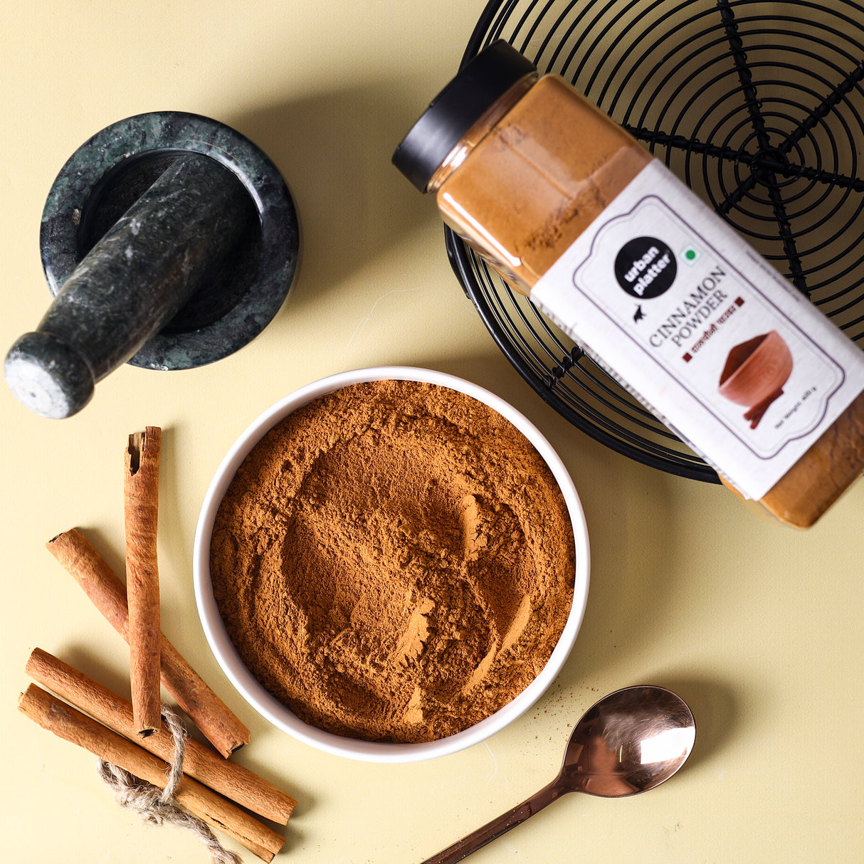 Urban Platter Cinnamon (Dalcheeni) Powder Shaker Jar [All Natural, Premium Quality, Flavourful, Ground Fresh in Small Batches]