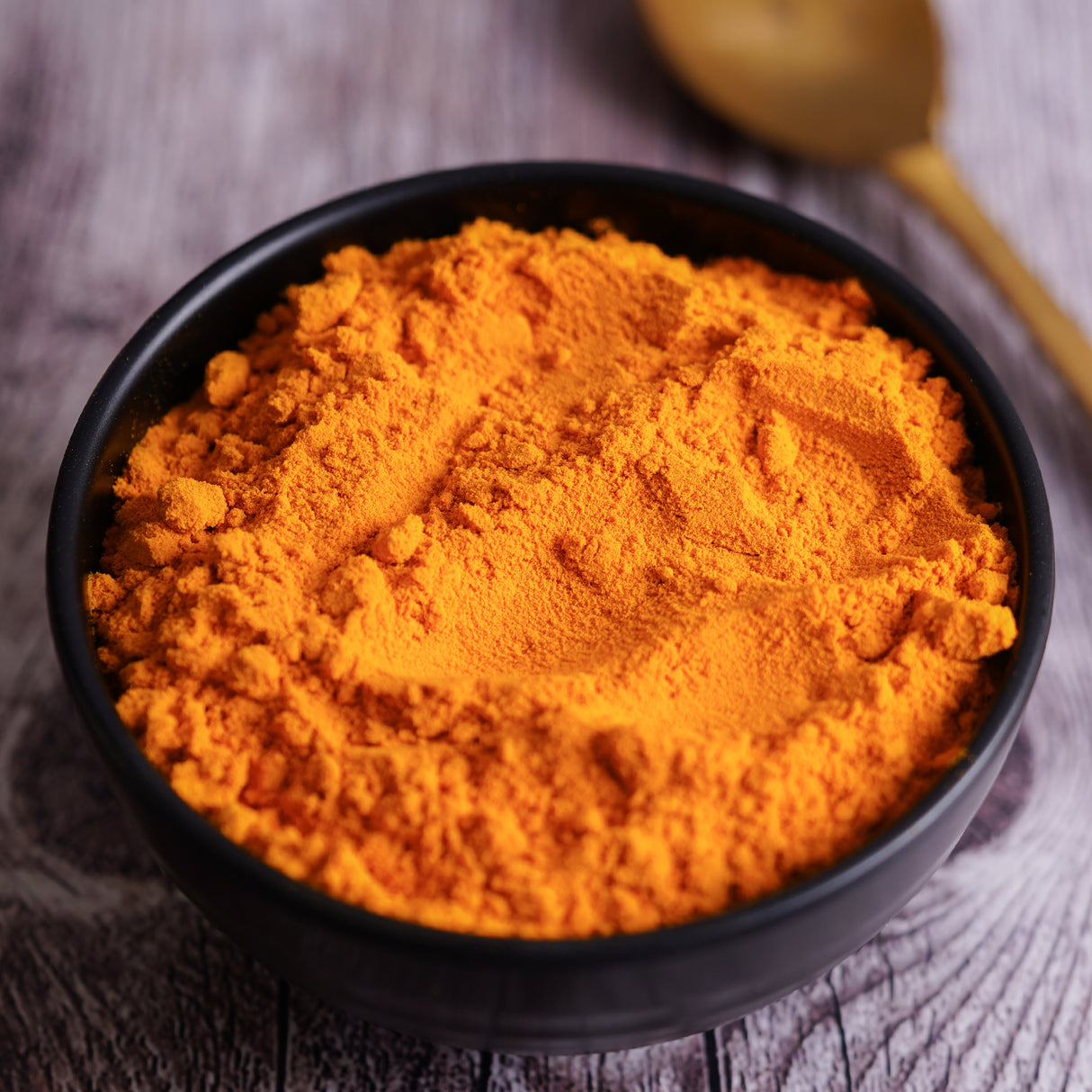 Urban Platter Selam Haldi (Turmeric) Powder Shaker Jar, 90g [Cultivated in Tamilnadu]