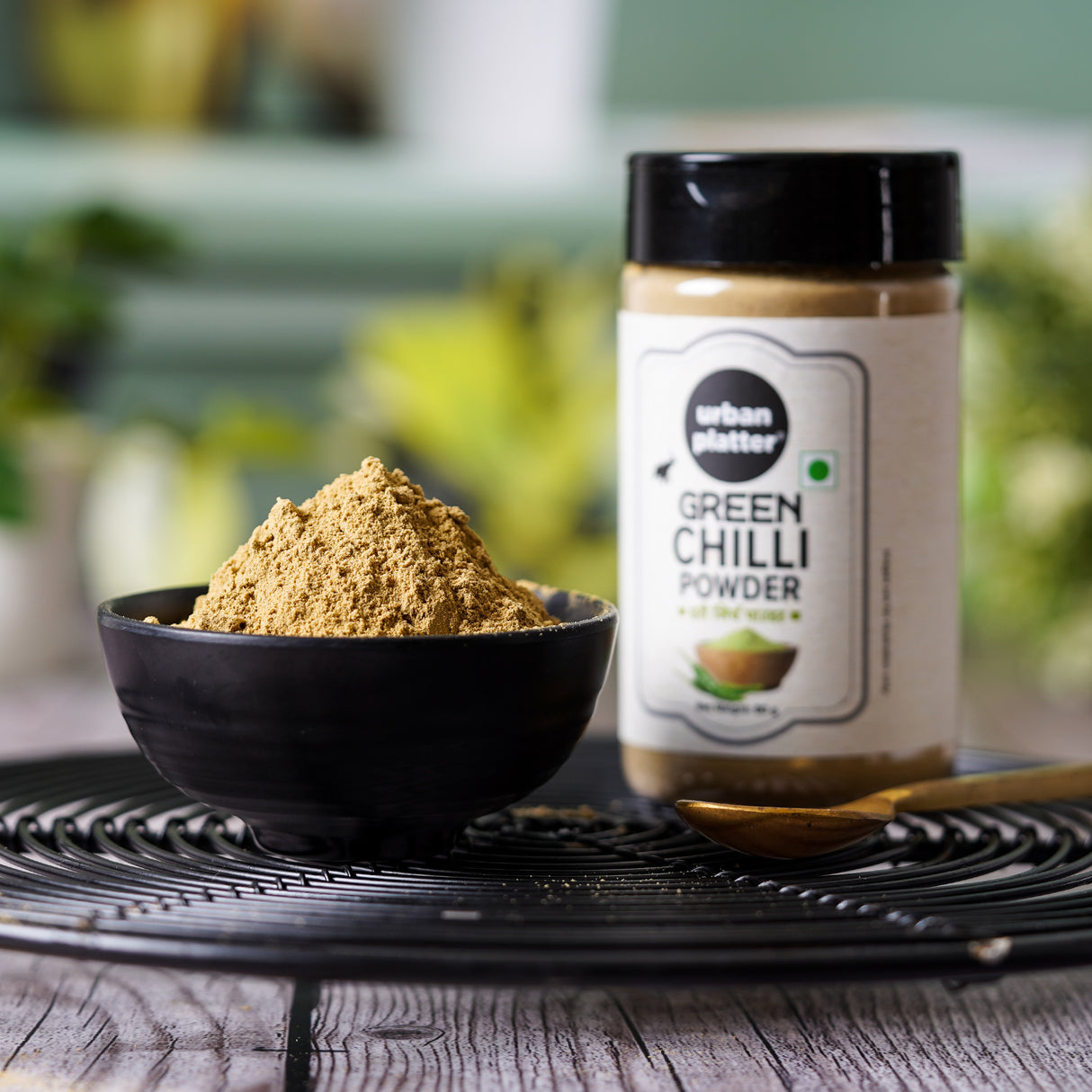 Urban Platter Green Chilli Powder, 80g [Fine ground | Dehydrated | Hari Mirchi]