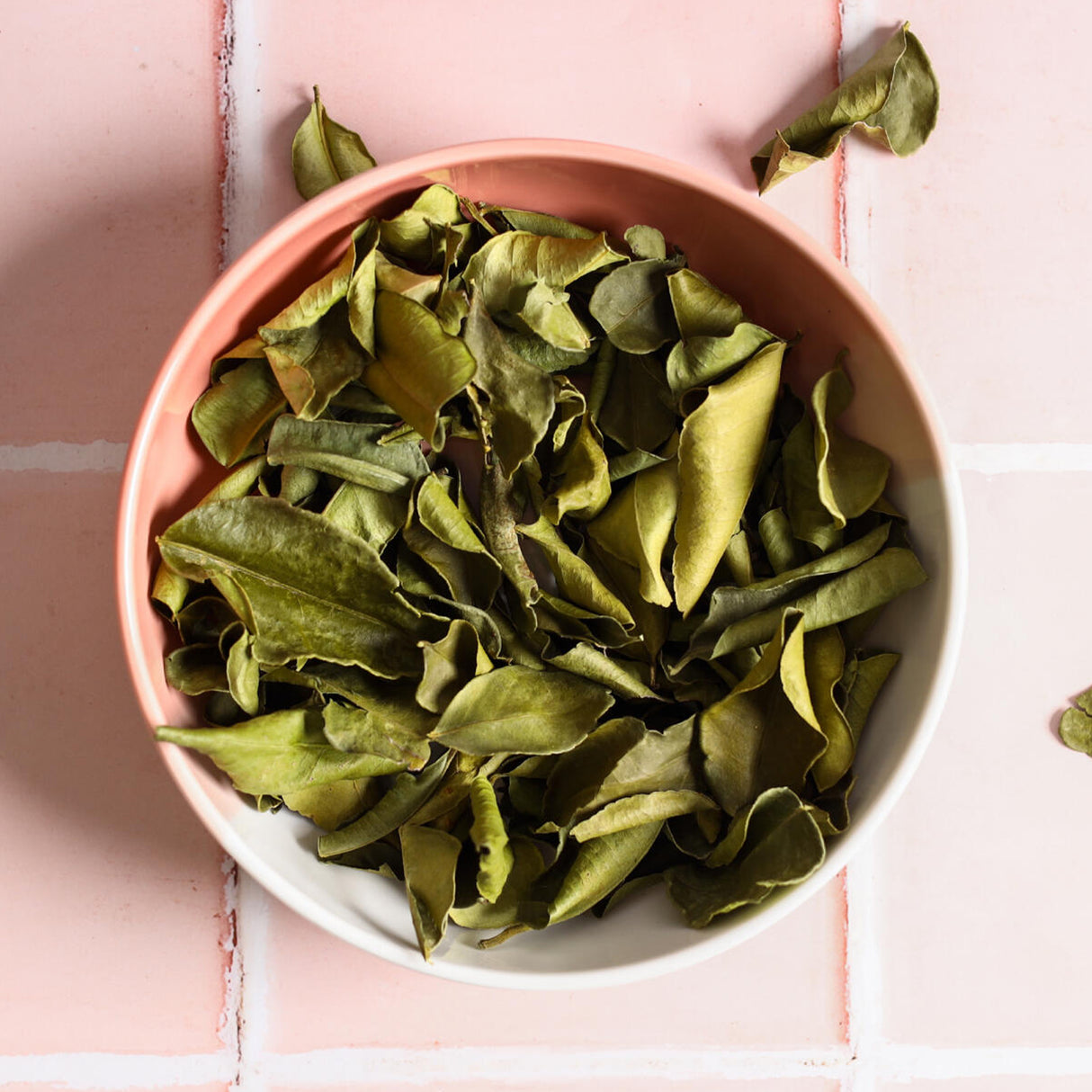 Urban Platter Dried Kaffir Lime Leaves, [All Natural, Premium Quality, Aromatic]