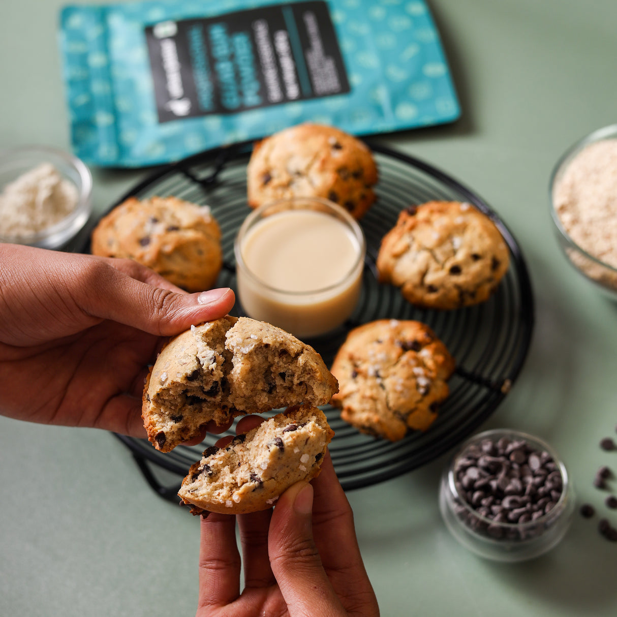 Urban Platter Guar Gum Powder, 200g