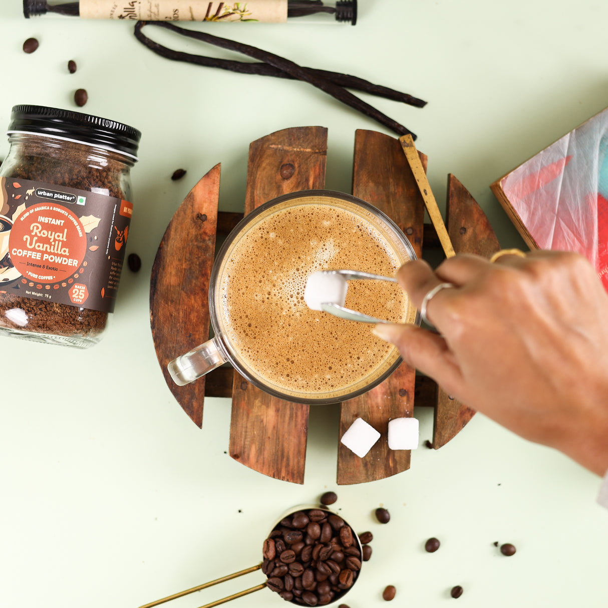 Urban Platter Instant Royal Vanilla Coffee Powder, 75g (Flavoured Instant Coffee | Blend of Robusta and Arabica Beans | Makes 25 Cups | Caramel Flavour)