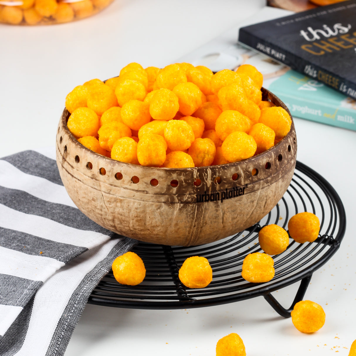 Urban Platter Cheese Balls, 50g (Cheddar Flavour | Plant-Based Snack) - product image 3