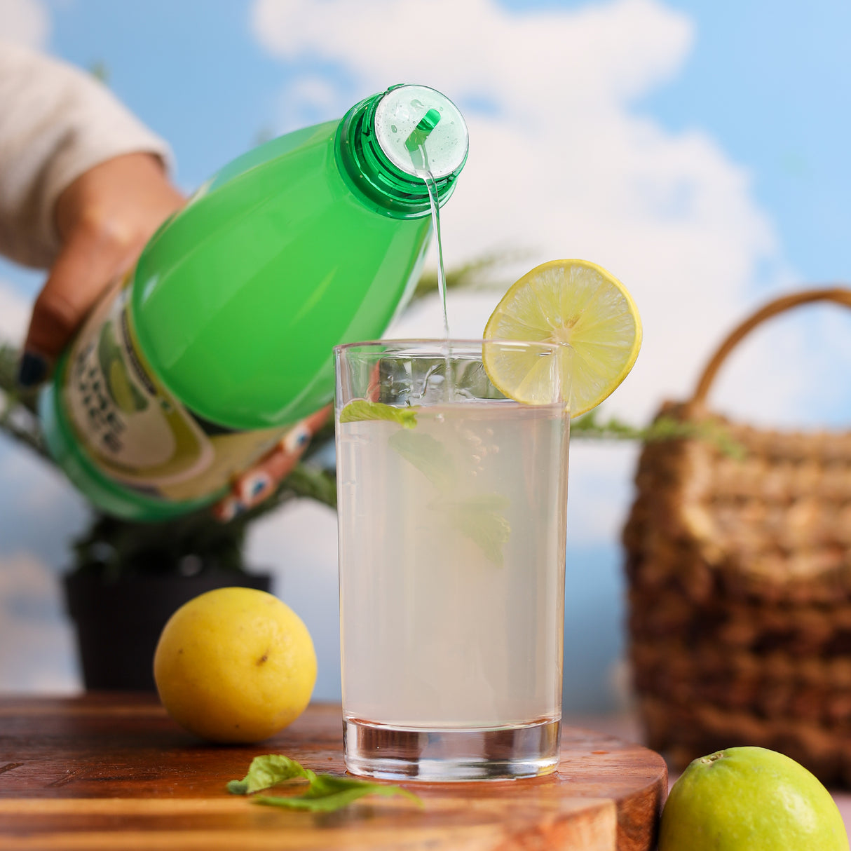 Urban Platter Lime Juice Concentrate, 700ml [Equivalent of 70 Green Limes!]