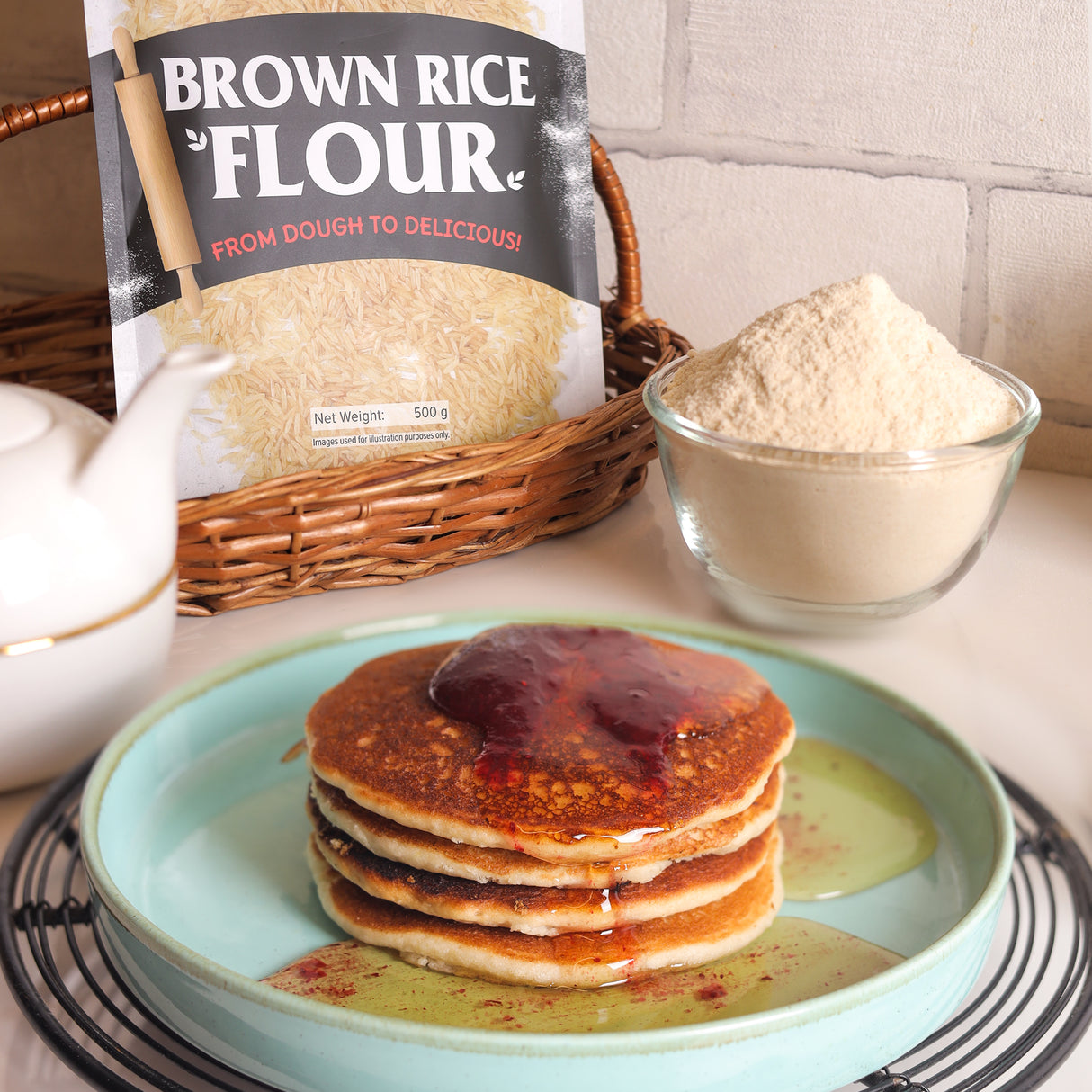 Urban Platter Brown Rice Flour, 500g (Gluten-free | Good Source of Fiber and Protein | Ideal for Baking)