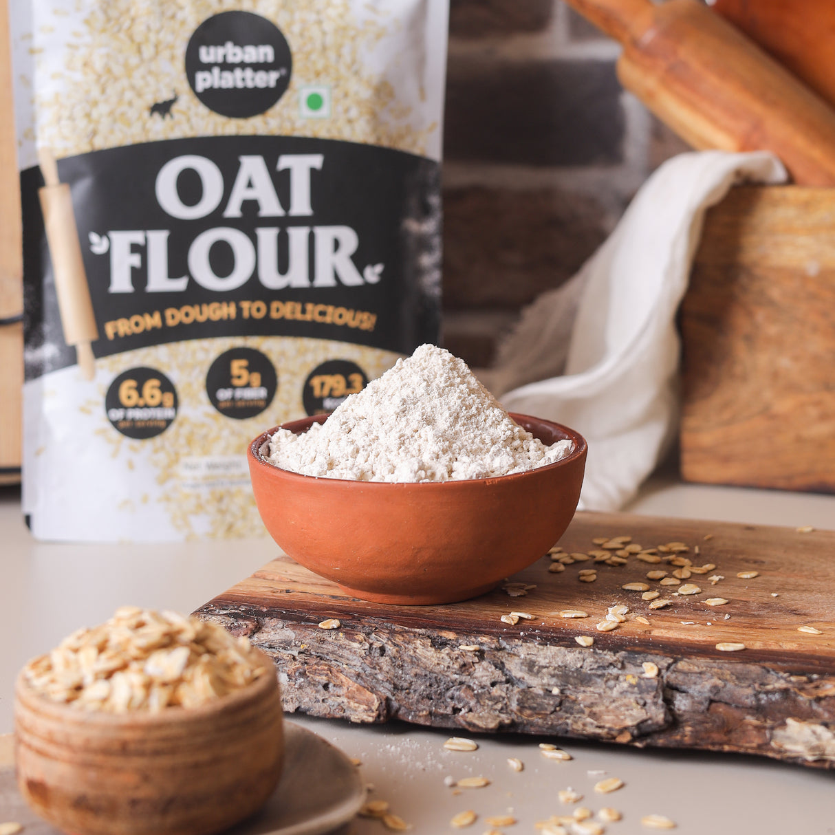 Urban Platter Oats Flour, 500g (Gluten-Free | Fiber-Rich | Ideal for Baking, Pancakes & Smoothies | Made from 100% Whole Oats)