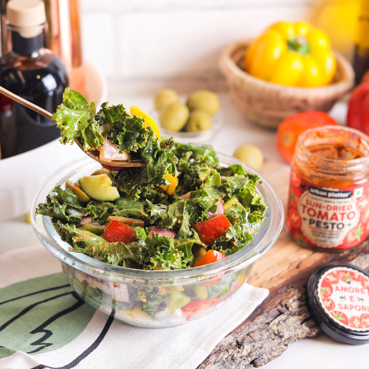 Urban Platter Sundried Tomato Pesto, 185g (Plant Based | Preservative-free | Italian Inspired Pasta Sauce & Spread)