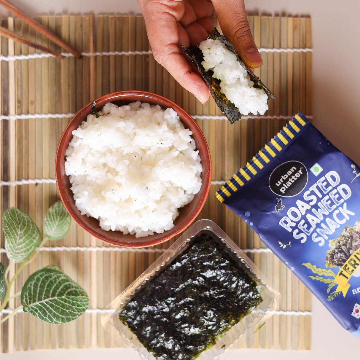 Urban Platter Roasted Seaweed Snack - Teriyaki, 5g (Pack of 3, Ready to eat snack | Crispy Umami Nori Chips | Spicy Teriyaki Flavour)