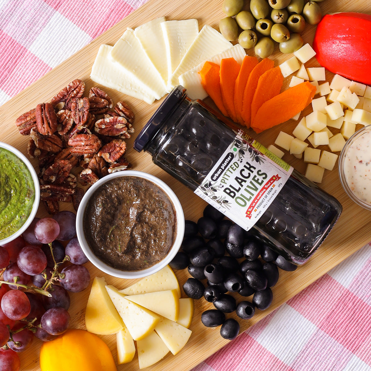 Urban Platter Pitted Black Spanish Olives, 430g  (Whole & Seedless | Rich Mediterranean Taste | Ideal for Pizzas, Salads, Pasta & Snacking)