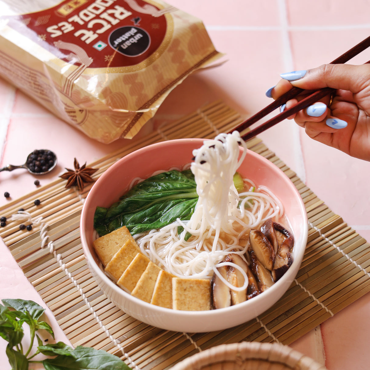 Urban Platter Rice Noodles, 400g (Naturally Gluten Free, Made with Rice Flour, No Additives, Perfect for all Pan Asian Cooking)