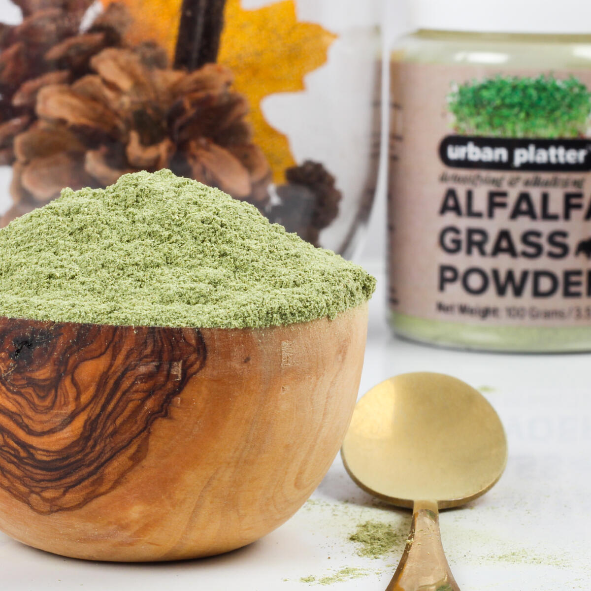 Urban Platter Alfalfa Grass Powder, 100g