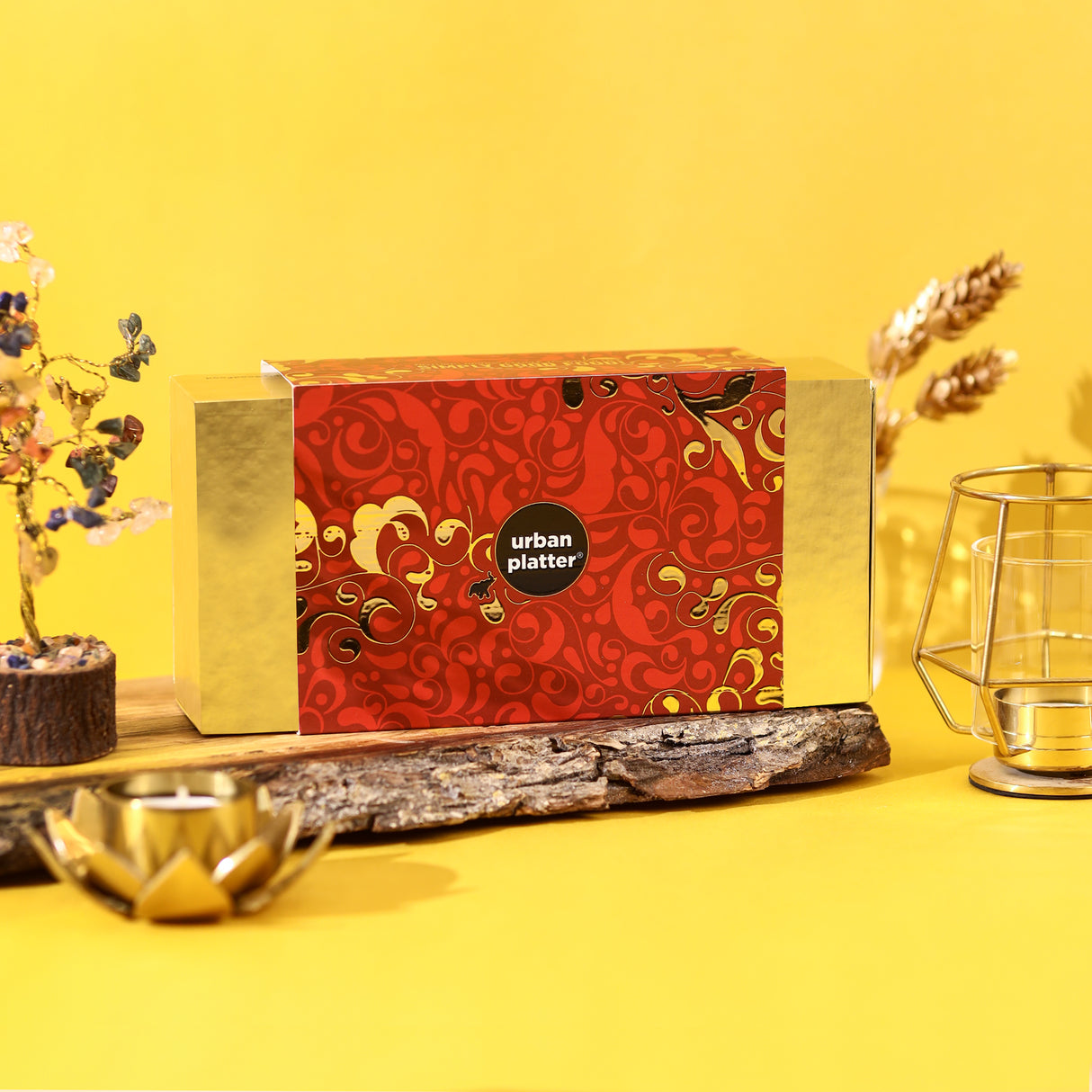 Urban Platter Golden Indulgence Diwali Gift Hamper – Assorted Mukwas (Calcutta Paan, Gujarati Royal & Everyday, Gulaab Kharek), 1 Festive Greeting Card – Perfect Corporate & All-Occasion Gifting