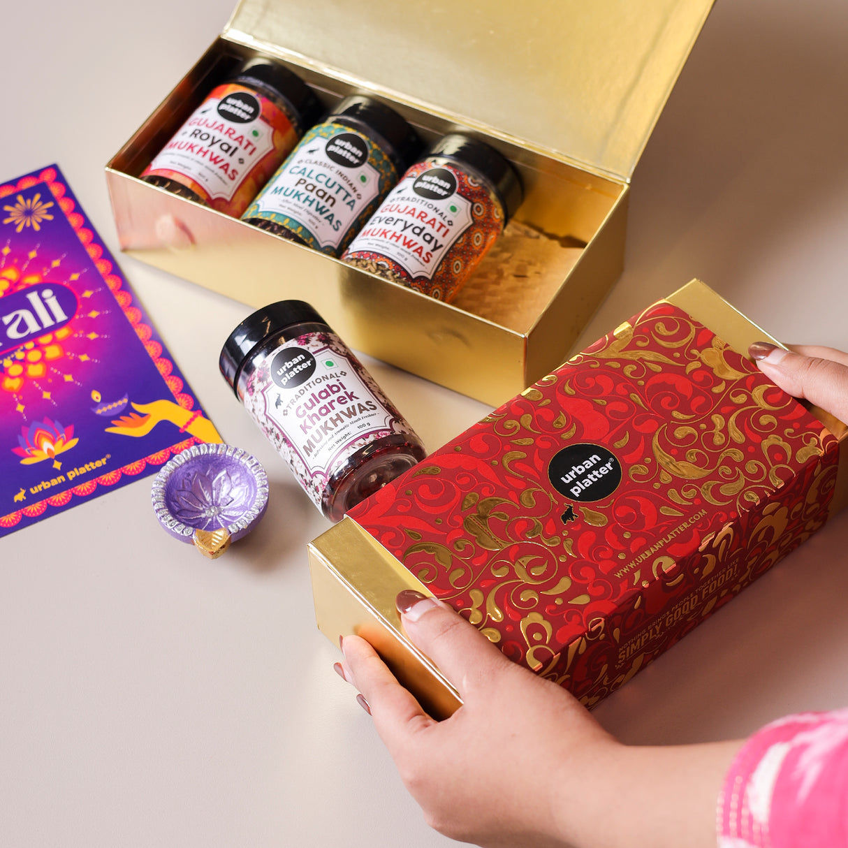 Urban Platter Golden Indulgence Diwali Gift Hamper – Assorted Mukwas (Calcutta Paan, Gujarati Royal & Everyday, Gulaab Kharek), 1 Festive Greeting Card – Perfect Corporate & All-Occasion Gifting