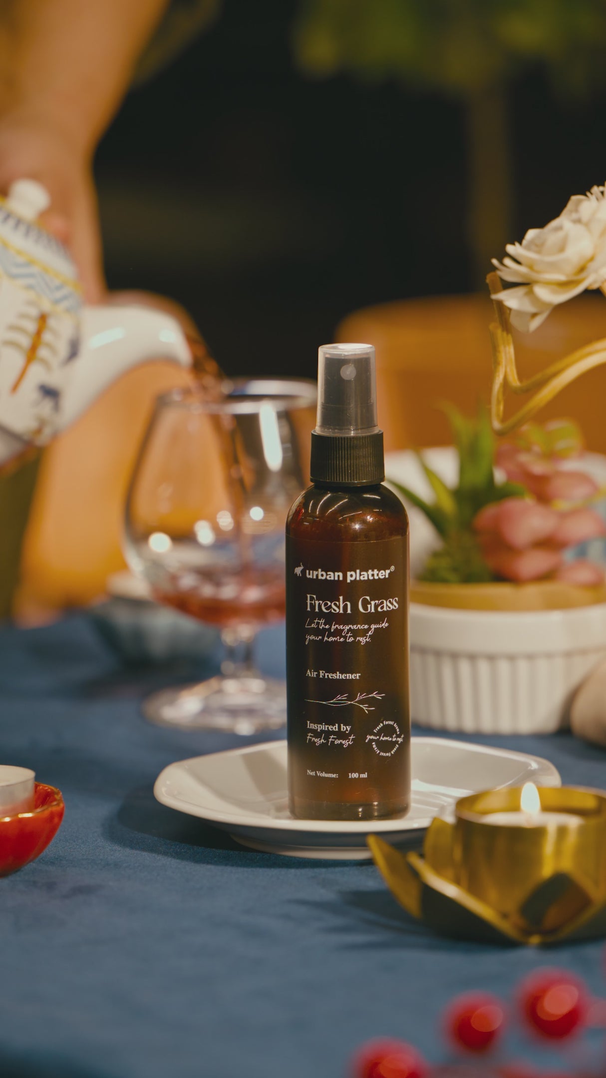 Urban Platter Fresh Grass Room Air Freshener Spray, 100ml (Fresh Cut Grass & Forest Scent, Odour Eliminator for Home, Office, Car & Bathroom)